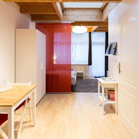 Apartment Wilhelmstr Fuer Bis Zu 3 Personen Brühl Kültér fotó
